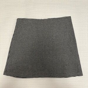 Aritzia Wilfred Classic Mini Skirt, Houndstooth (4)